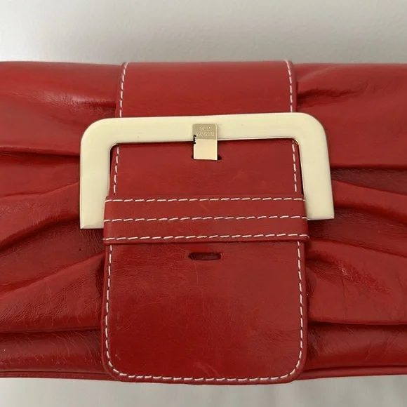Ted Baker red leather clutch - Picture 2 of 7